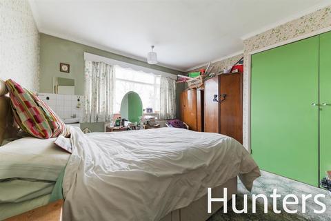 15 Fairmead Close, Hounslow, TW5 9JB