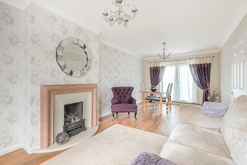 Hazel Garth, York, YO31 3 bed bungalow £1,200 pcm (£277 pw)