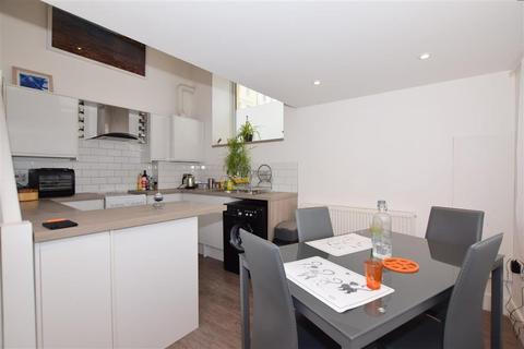 Flat 1, 20 - 22 Central Parade, Herne Bay, CT6 5HX