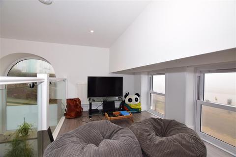 Flat 1, 20 - 22 Central Parade, Herne Bay, CT6 5HX