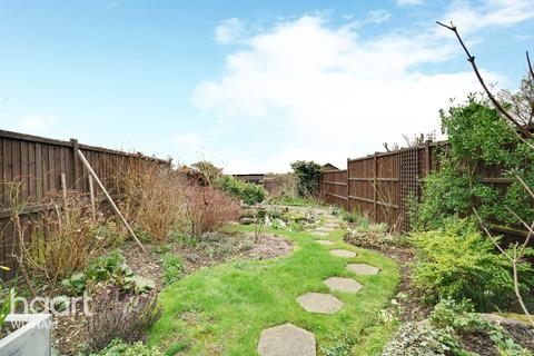 16 Abraham Drive, Silver End, Witham, CM8 3SP
