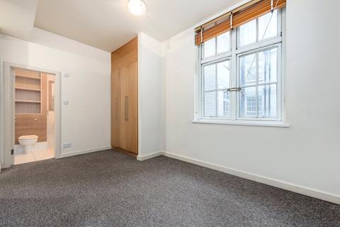 undefined, Flat 3, 23 West Tenter Street, London