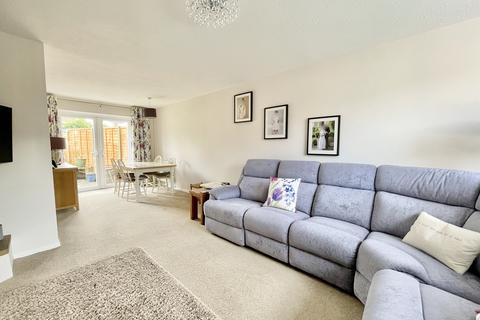 8 Lancaster Close, Wellesbourne, Warwick, CV35 9JF