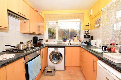 3 Balfour Road, Dover, CT16 2NQ