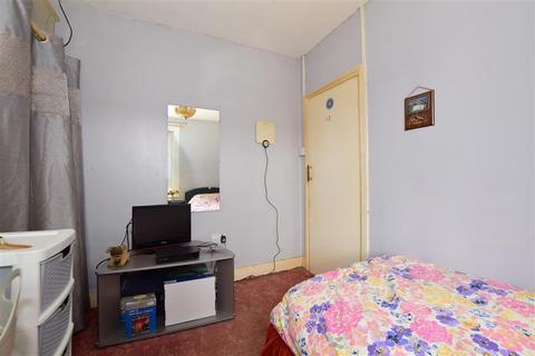 3 Balfour Road, Dover, CT16 2NQ