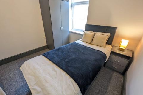 undefined, Room 3, 188 Grimsby Road
