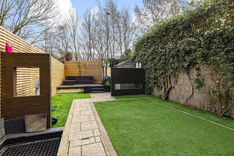 39 Mill Road, London, SW19 2NE