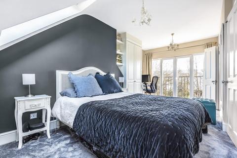 39 Mill Road, London, SW19 2NE