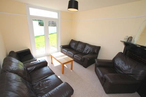 undefined, Raeburn Avenue, Surbiton KT5