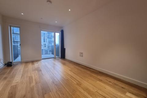 2 bedroom apartment to rent - Maud Street, London, E16