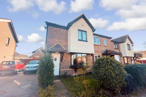 33 Collingwood Way, Shoeburyness, Southend-on-sea, SS3 8BT