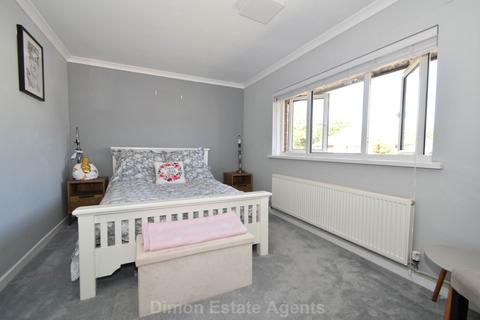 2 bedroom flat for sale, St Nicholas Avenue, Rowner