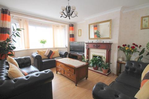 181 Bedfont Close, Feltham, TW14 8LQ