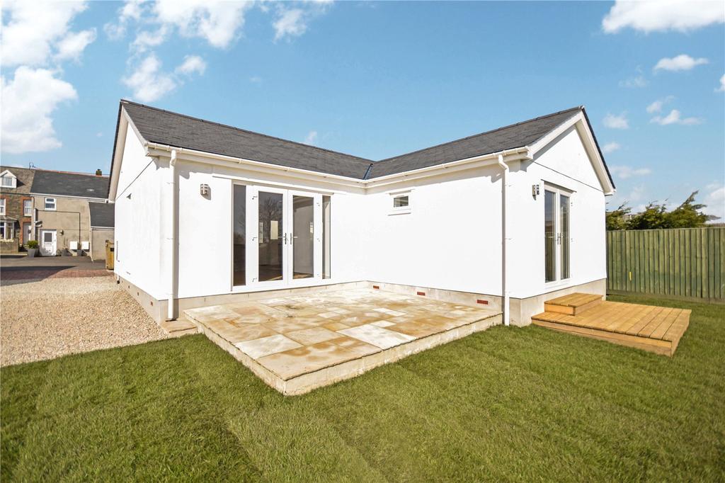 Delabole 3 bed bungalow £285,000