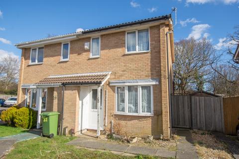 30 Pine Way, Folkestone, CT19 4QL