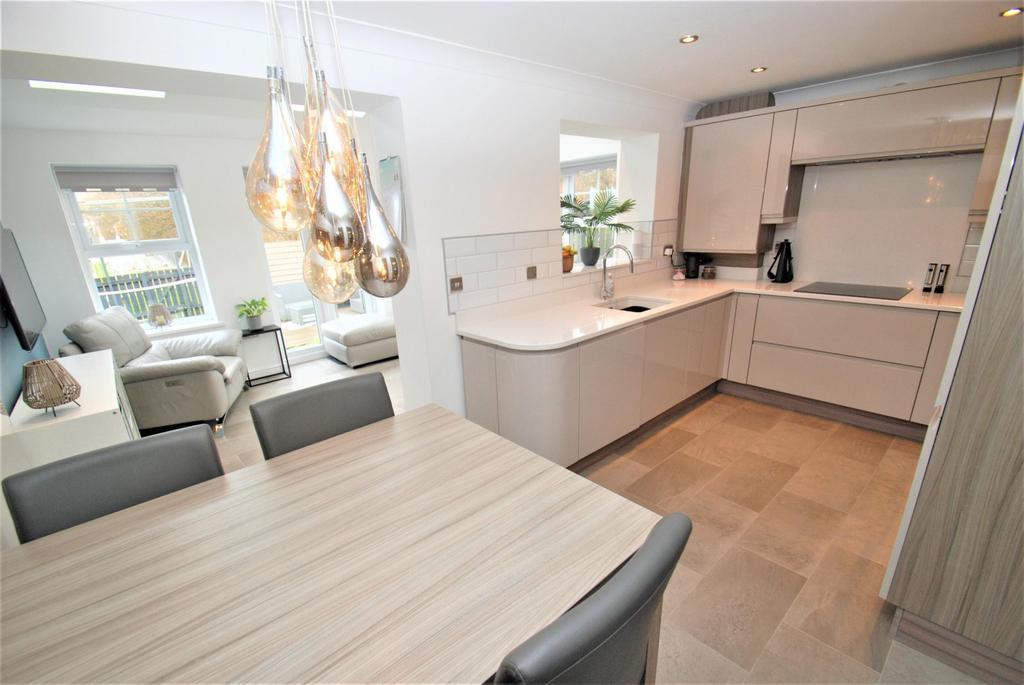 Strathmore Gardens, South Shields 4 bed townhouse £225,000