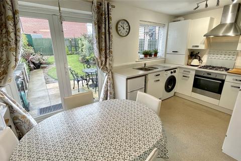 24 Mitchells Terrace, Wombwell, Barnsley, S73 8FX
