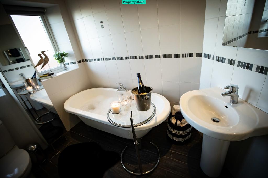 Family bathroom