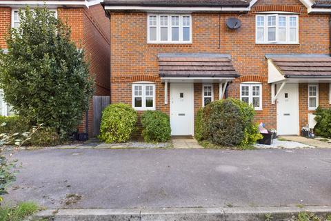 43 Skylark Way, Shinfield, Reading, RG2 9AD