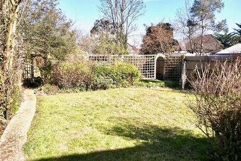21 Woodcock Dell Avenue, Harrow, HA3 0PW