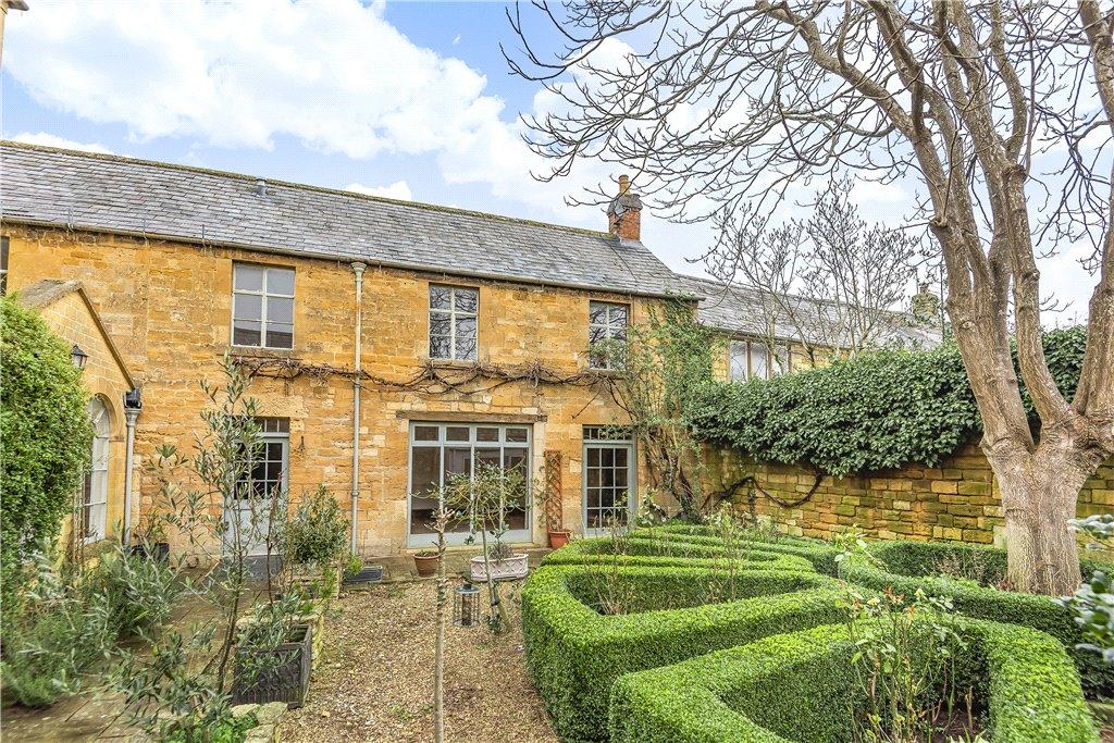 Queens Head Cottage