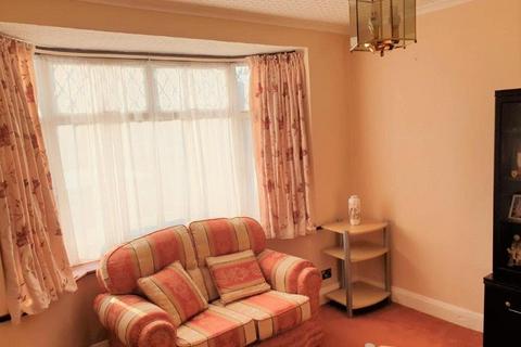 16 Derwent Road, Southall, UB1 2UJ