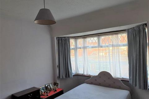 16 Derwent Road, Southall, UB1 2UJ