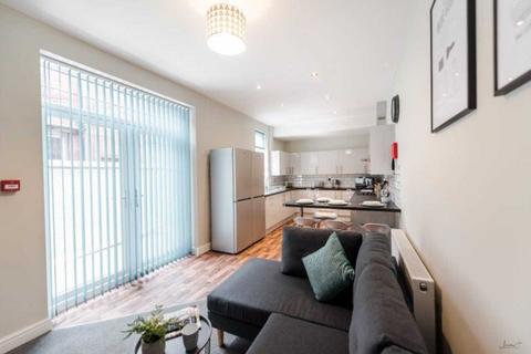 1 bedroom in a house share to rent - Bromwich Street, Bolton