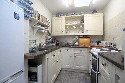 3 Heard Close, Hartland, Bideford, EX39 6HX