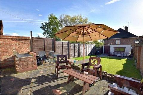 42 High Acres, Abbots Langley, WD5 0JD