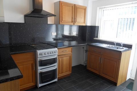 3 bedroom semi-detached house to rent, Sherrringham Drive, Newton, Swansea, SA3
