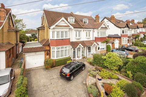 19 Nower Hill, Pinner, HA5 5QR