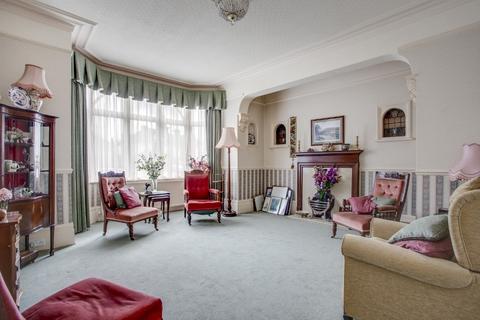 19 Nower Hill, Pinner, HA5 5QR