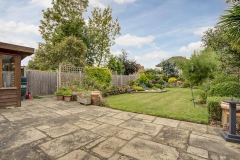 19 Nower Hill, Pinner, HA5 5QR