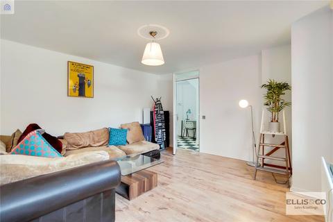 61 Morecambe Close, London, E1 4NH