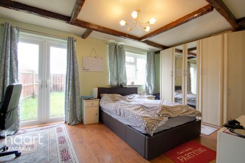 113 Ravenhill Way, Luton, LU4 0HD