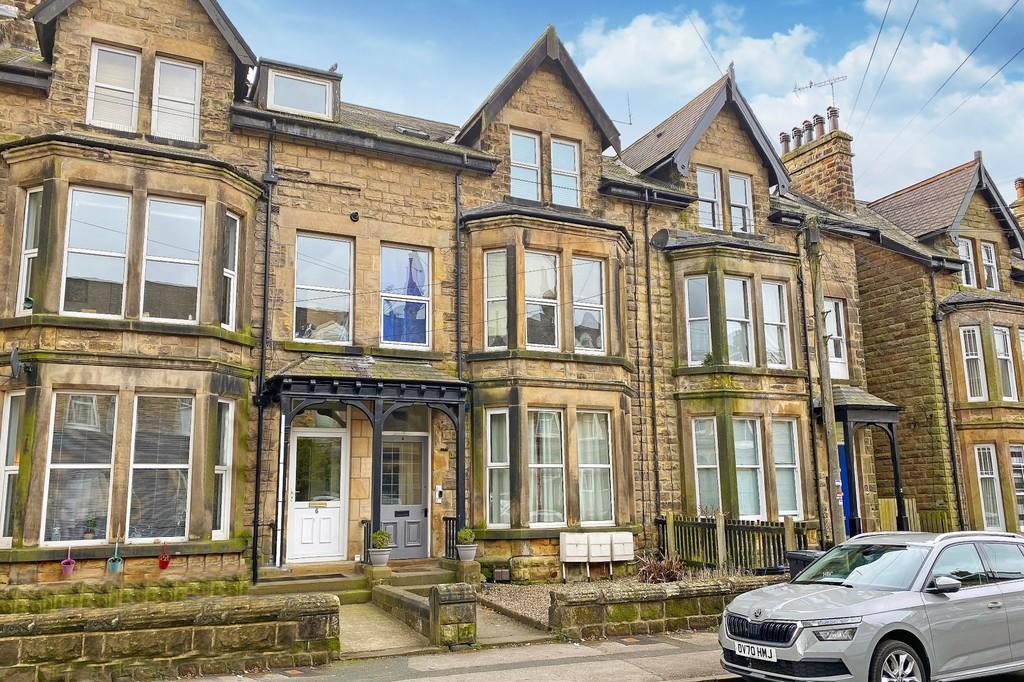 Hyde Park Road, Harrogate 2 bed apartment £169,950