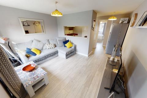 18 Dairymans Walk, Guildford, GU4 7FE