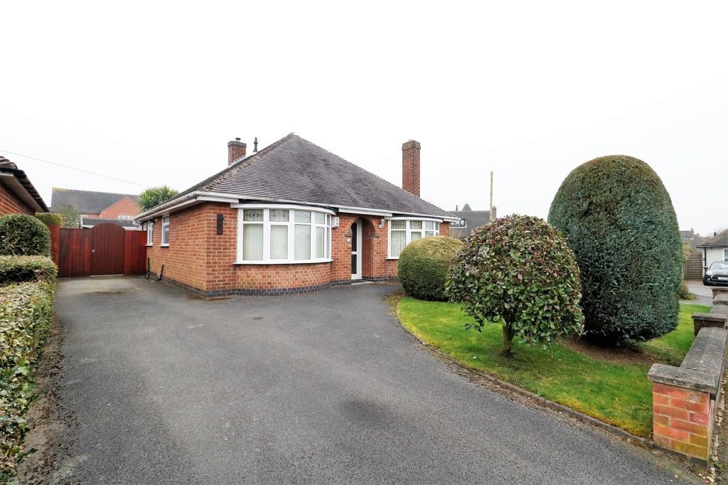 Churchill Close, AshbydelaZouch 2 bed detached bungalow £299,950