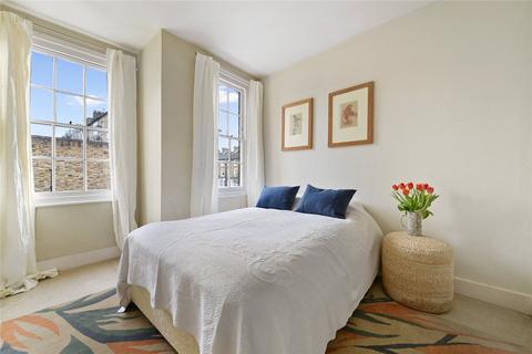 12a Goodwin Road, London, W12 9HX