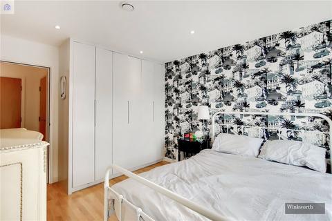 Flat 401, Appold Court, 8 Godfrey Place, London, E2 7NT