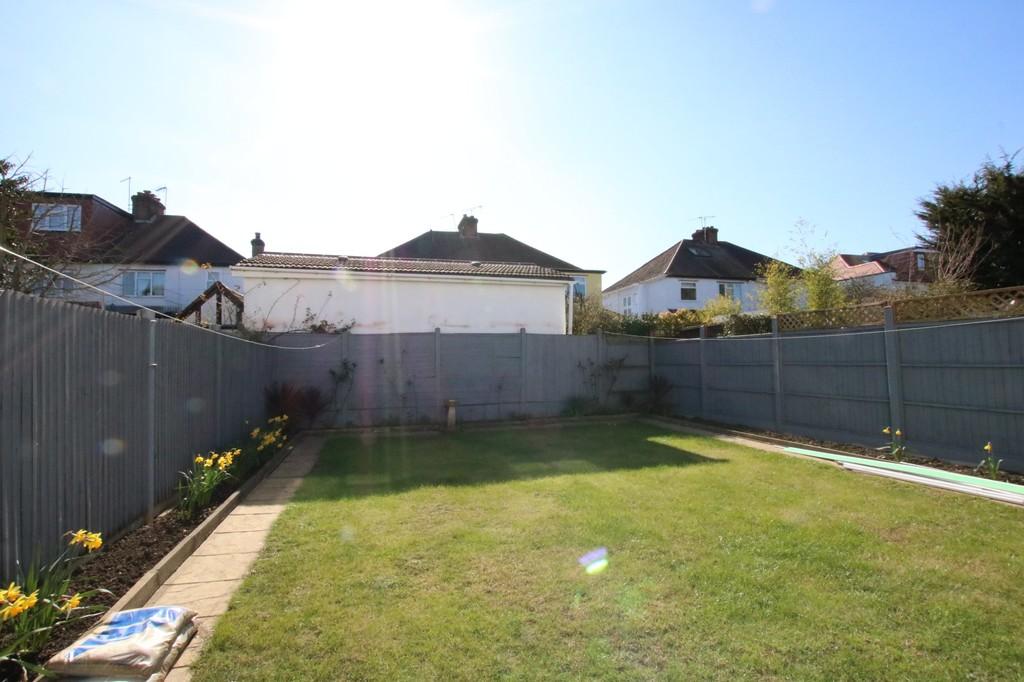 Geary Road, Willesden, London 6 bed semidetached house £3,650 pcm (£