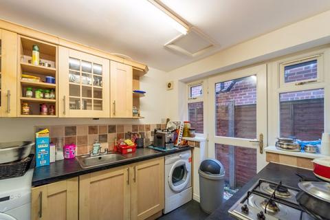 138 Codsall Road, Wolverhampton, WV6 9QH