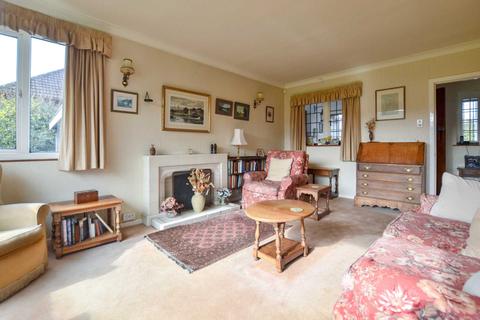 Pinewood Bondend Lane, Upton St Leonards, Gloucester, GL4 8EJ