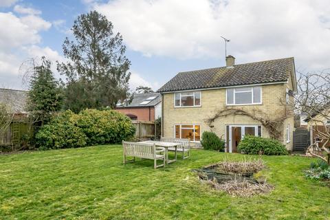 Wisteria House Ipswich Road, Holbrook, Ipswich, IP9 2QR
