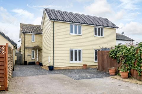 Wisteria House Ipswich Road, Holbrook, Ipswich, IP9 2QR