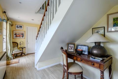Hilary House Main Road, Woolverstone, Ipswich, IP9 1BA