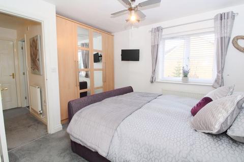 4 Burnfields Way, Aldridge, Walsall, WS9 8BE