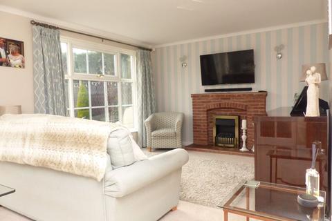 198 Walmley Ash Road, Sutton Coldfield, B76 1XJ