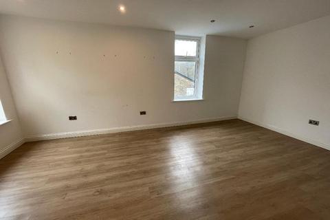 1 bedroom apartment to rent, Gisburn Road, Barrowford, BB9 6JD